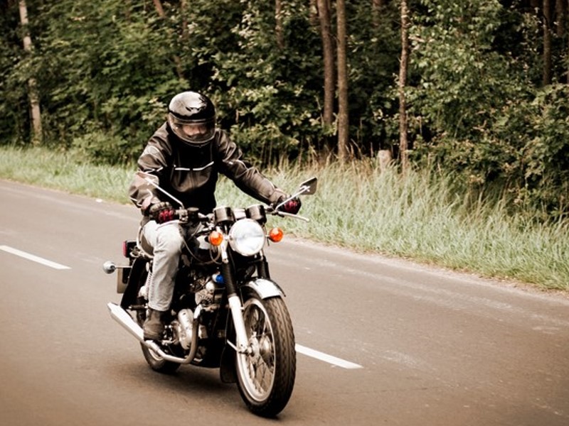 moto jakne u širokom rasponu stilova, boja i funkcionalnosti